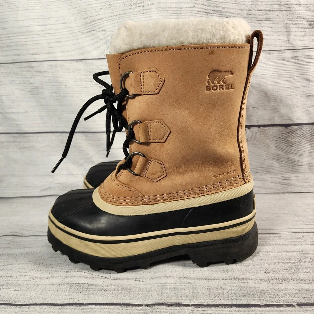 Sorel Caribou Kids Size 2 Waterproof Snow Boots Buff Black Leather LY1000-281